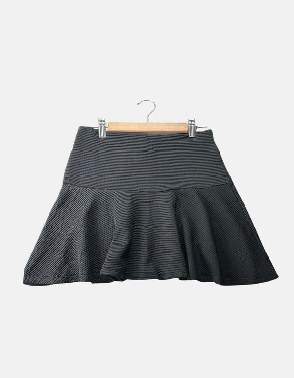 Skirt FM